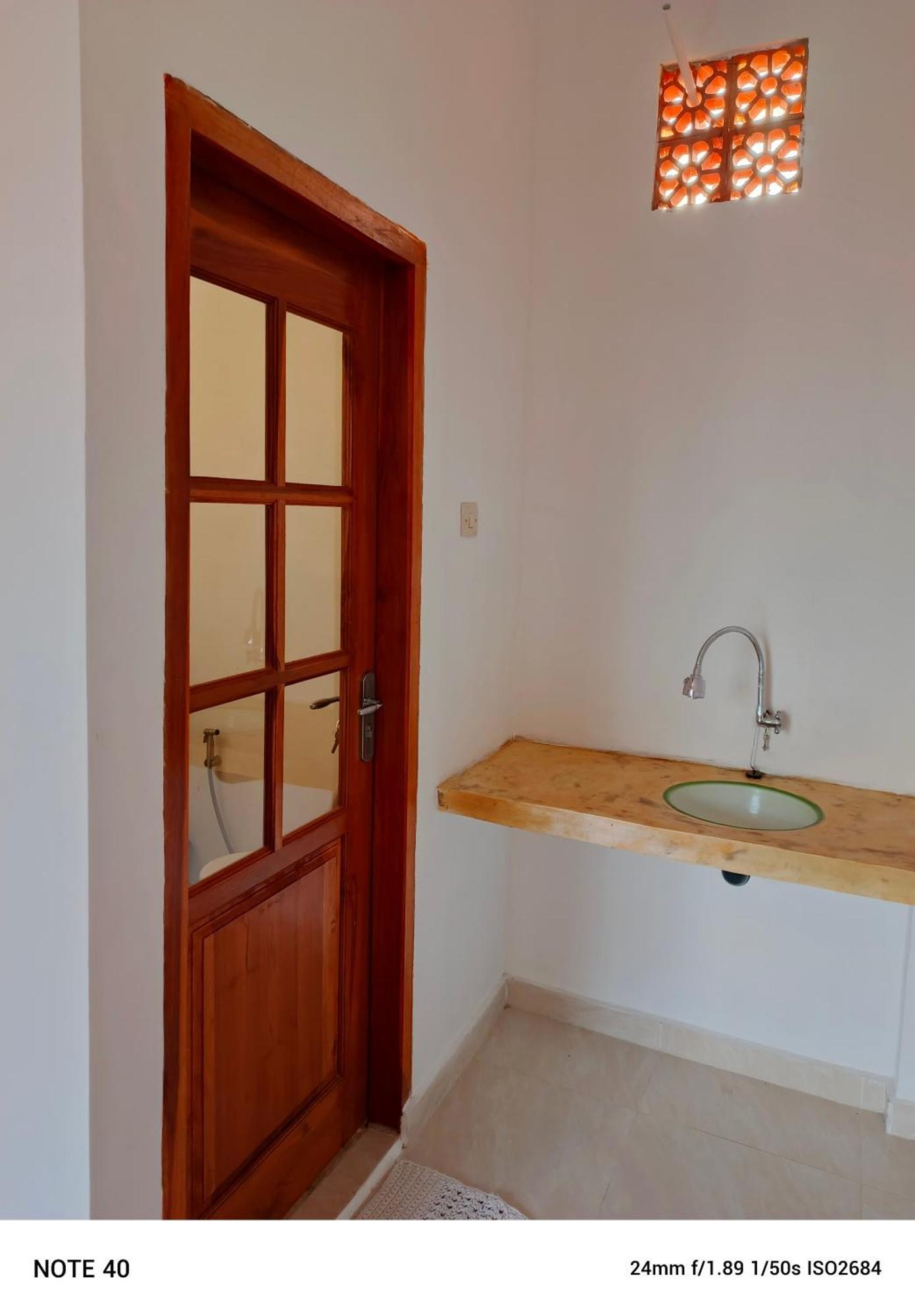 Friend House Stay & Surf Airsatang Экстерьер фото