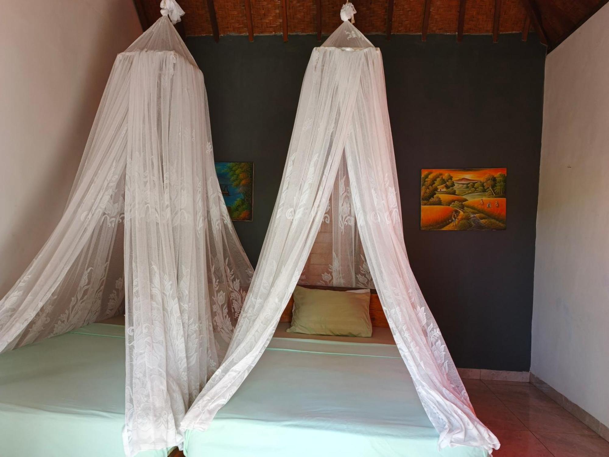 Friend House Stay & Surf Airsatang Экстерьер фото