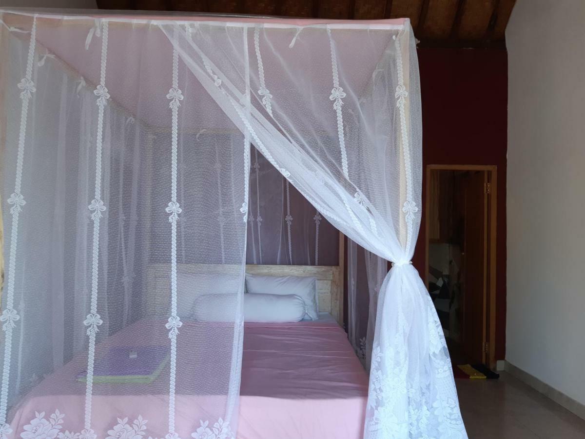 Friend House Stay & Surf Airsatang Экстерьер фото