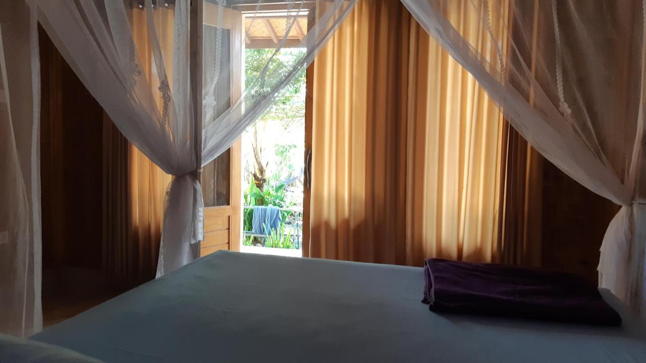 Friend House Stay & Surf Airsatang Экстерьер фото